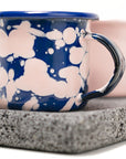 Set mezcalero azul y rosa con base de piedra