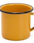 Taza de mesa de peltre mostaza con borde negro