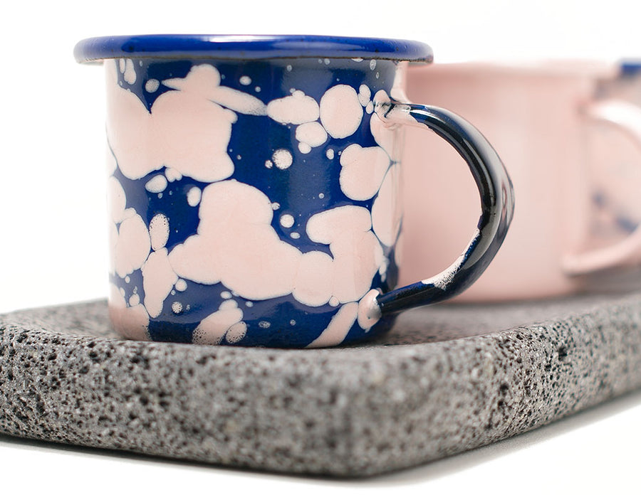 Set mezcalero azul y rosa con base de piedra